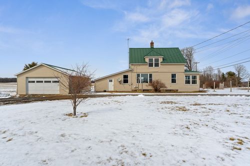 247 Us Route 2, Grand Isle, VT, 05458-2301 | Card Image