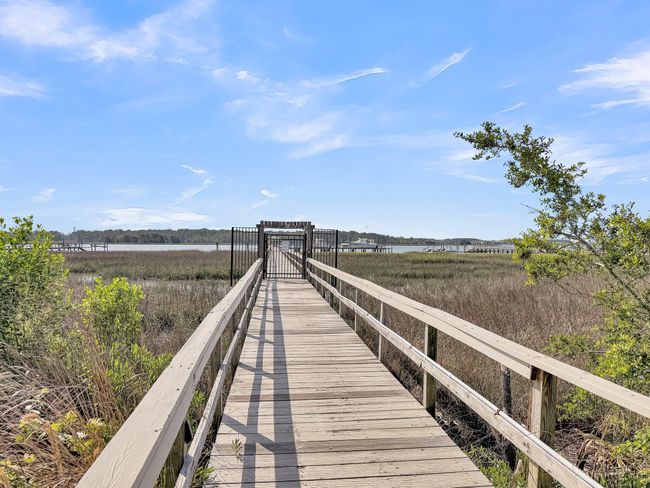 community dock | Image 59