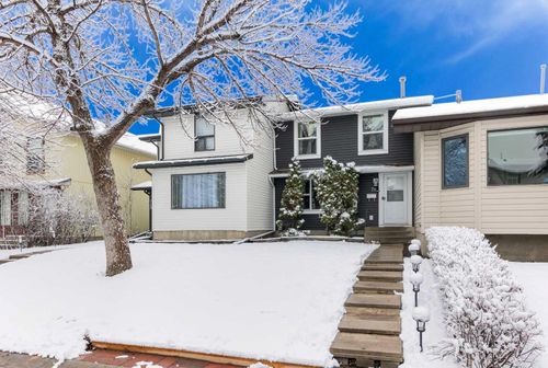 719 Whitehill Way Ne, Home with 3 bedrooms, 1 bathrooms and 2 parking in Calgary AB | Card Image