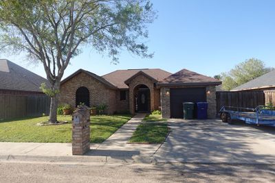 1904 S Standard Ave., House other with 3 bedrooms, 3 bathrooms and 1 parking in San Juan TX | Image 2