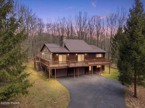 89 Fern Dr, Hawley, PA, 18428-4509 | Card Image