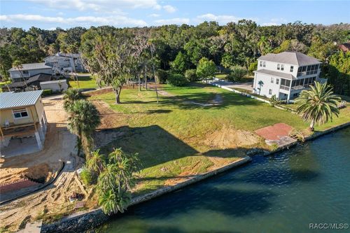 9729 W Wynn Ct, Crystal River, FL, 34429-5345 | Card Image