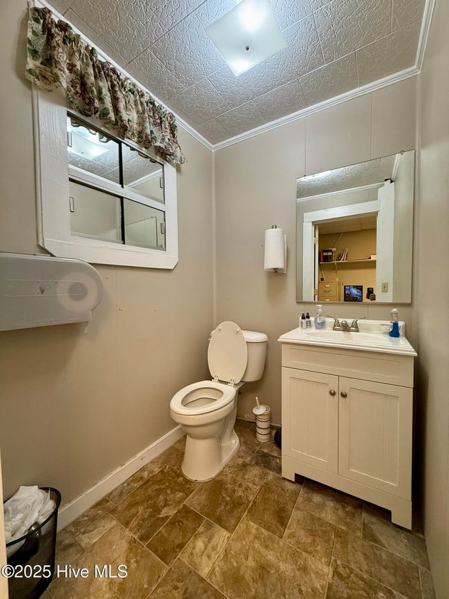 403 Washington St, Home with 0 bedrooms, 0 bathrooms and null parking in Williamston NC | Image 31