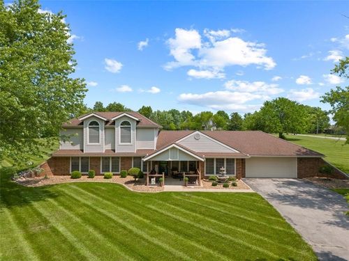 20408 S Cottonwood Dr, Belton, MO, 64012-9126 | Card Image