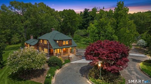 2 Quarry Rd, Simsbury, CT, 06070-1811 | Card Image