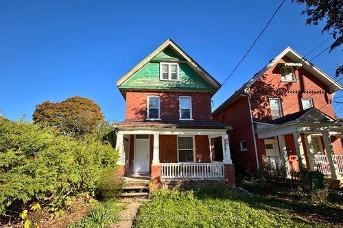 576 Bethune St, Peterborough, ON, K9H3Z8 | Card Image