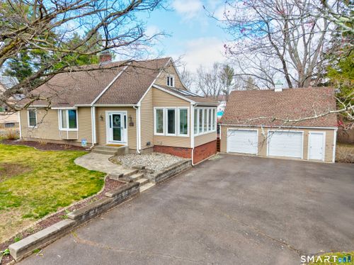 21 Weymouth Rd, Enfield, CT, 06082-6006 | Card Image