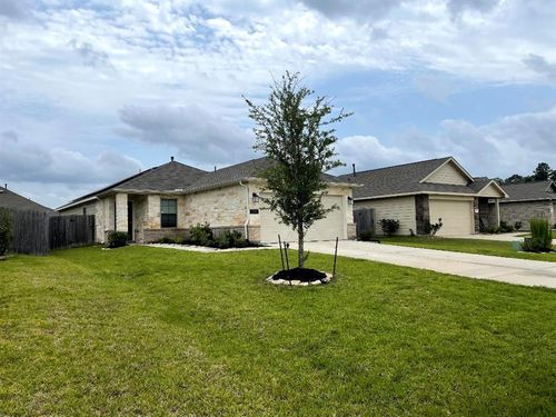 17583 Longwood Trace Lane, New Caney, TX, 77357 | Card Image