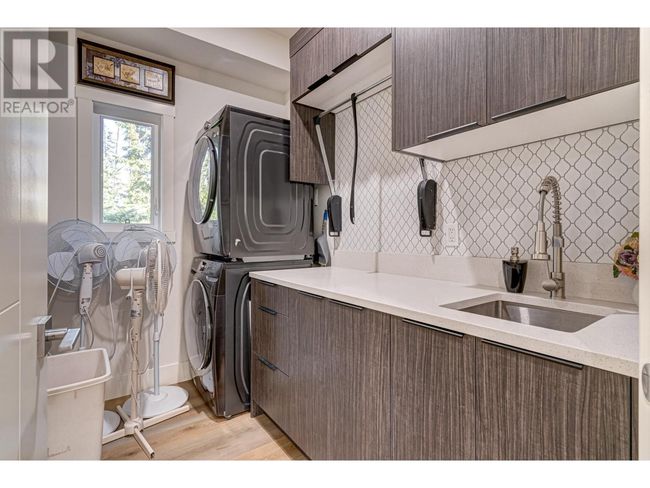 4 Sunset Lane, House other with 6 bedrooms, 6 bathrooms and 3 parking in Fernie BC | Image 33