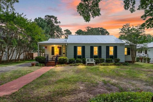 926 Palmetto St, Georgetown, SC, 29440-3359 | Card Image