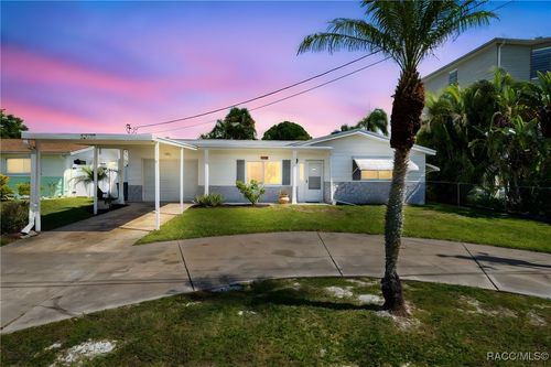 13538 Leslie Dr, HUDSON, FL, 34667-1698 | Card Image