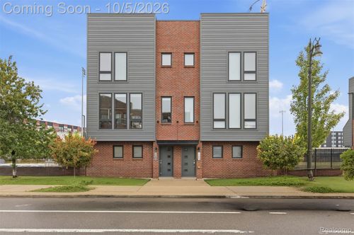 2201 Trumbull St, Detroit, MI, 48216-1494 | Card Image
