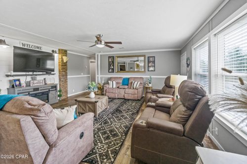 3251 Hill Ln, Chipley, FL, 32428-4730 | Card Image