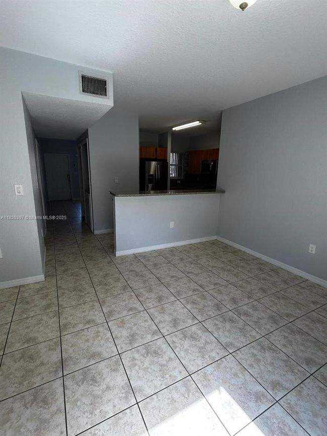 865 - 865 Sw 6 Th Ct, Townhouse with 3 bedrooms, 3 bathrooms and null parking in Florida City FL | Image 5