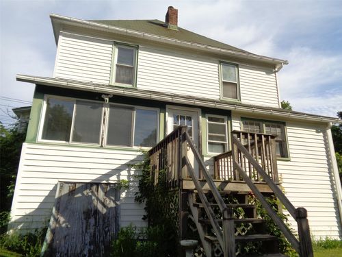 70 North Rd, Bloomingburg, NY, 12721-4654 | Card Image