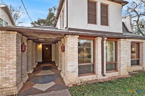 1049 Allen Ave, New Braunfels, TX, 78130-4905 | Card Image