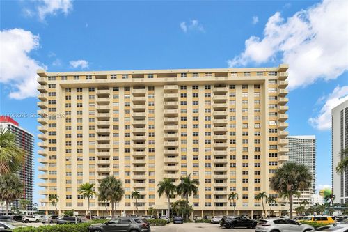 1709-1833 S Ocean Dr, Hallandale Beach, FL, 33009-4941 | Card Image