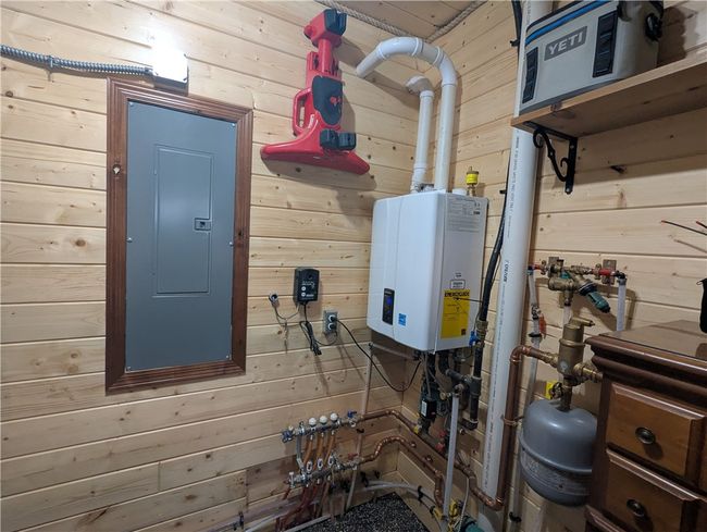 EL Service and Gas Boiler for In-floor heat | Image 19
