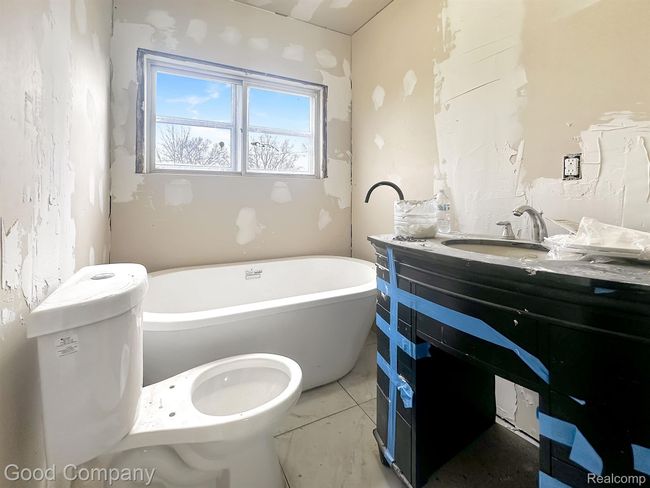 454 E Atherton Rd, House other with 4 bedrooms, 2 bathrooms and null parking in Flint MI | Image 22