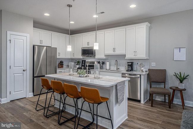 10 Wheatley Walk, Townhouse with 3 bedrooms, 3 bathrooms and null parking in Lansdale PA | Image 4