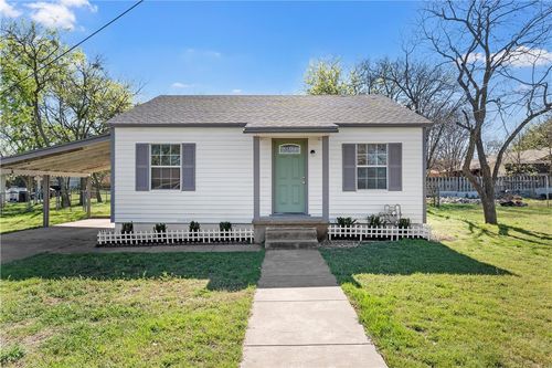 1007 S Van Buren Street, McGregor, TX, 76657 | Card Image