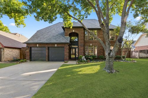 1917 Waterford Dr, Grapevine, TX, 76051-7145 | Card Image