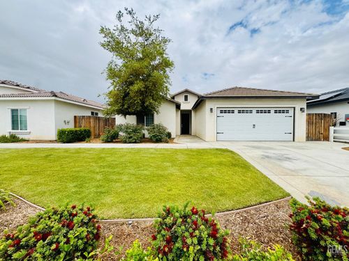 8504 Kowa St, Bakersfield, CA, 93314-8582 | Card Image