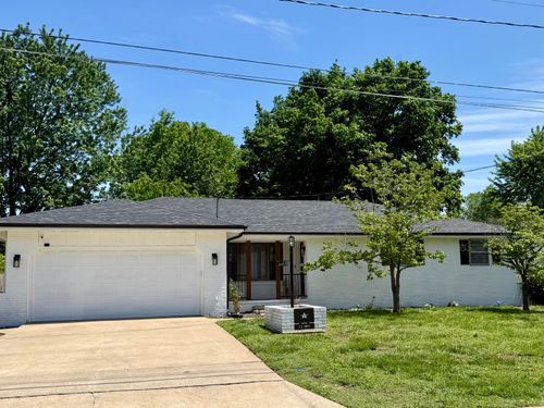 2474 S Virginia Ave, Springfield, MO, 65807-3048 | Card Image