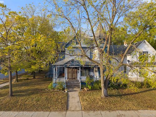 236 Cass Ave, Mount Clemens, MI, 48043-2218 | Card Image