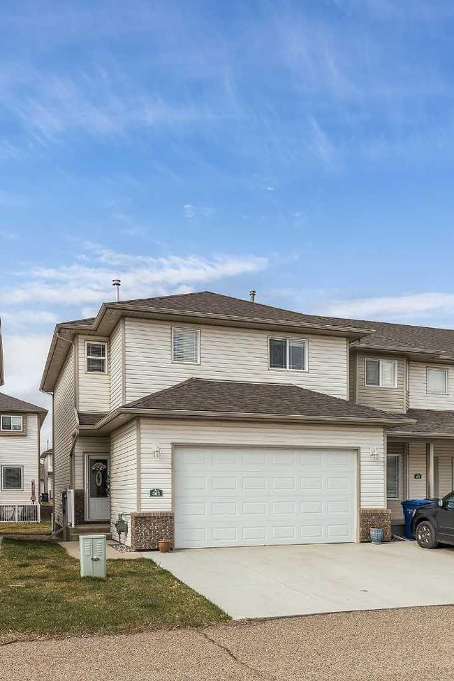 362 Washington Way Se, Townhouse with 4 bedrooms, 4 bathrooms and 2 parking in Medicine Hat AB | Image 4
