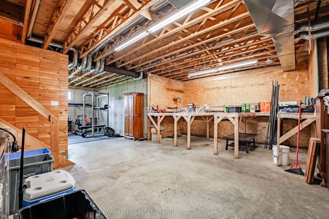19799 County Rd, House other with 4 bedrooms, 3 bathrooms and 15 parking in Dunvegan ON | Image 26