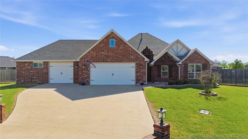 14322 N 55th Eastavenue, Collinsville, OK, 74021 | Card Image