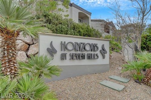 unit-2313-950 Seven Hills Dr, Henderson, NV, 89052-4310 | Card Image