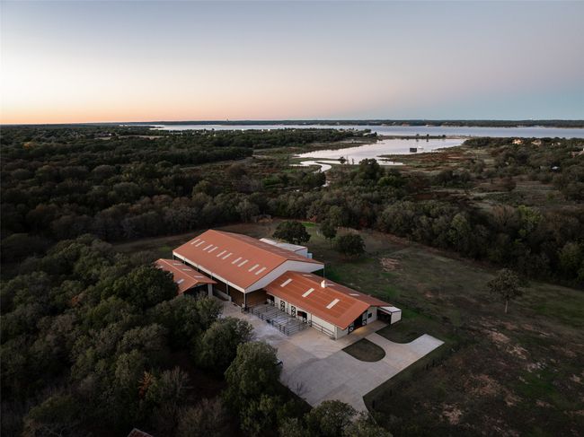 2900 W Kimball Ave, House other with 3 bedrooms, 5 bathrooms and null parking in Grapevine TX | Image 35