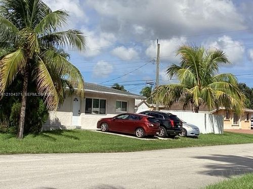 2101 N 57th Ter, Hollywood, FL, 33021-3822 | Card Image