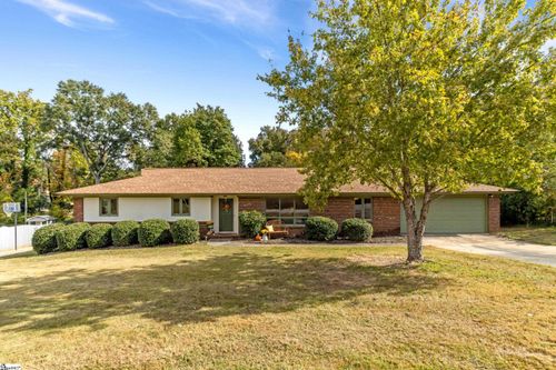 127 Andover Rd, Greenville, SC, 29615-1915 | Card Image