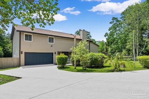 521 Timber Ridge Dr, Pensacola, FL, 32534-9643 | Card Image