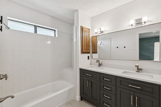 2613 Winterlake Dr, House other with 3 bedrooms, 2 bathrooms and null parking in Carrollton TX | Image 17