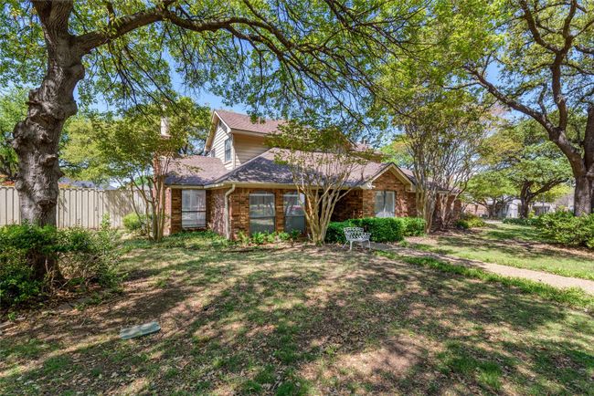 4045 Morman Ln, House other with 2 bedrooms, 3 bathrooms and null parking in Addison TX | Image 4