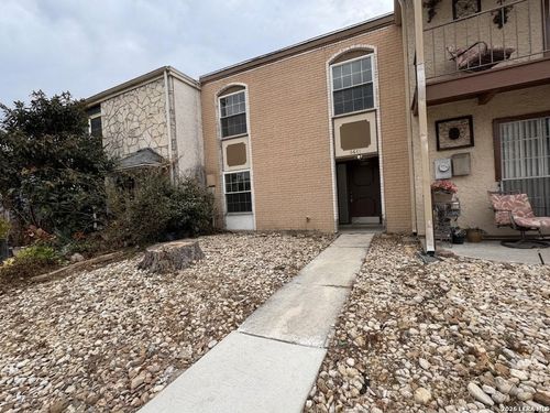 6631 Spring Hurst St, San Antonio, TX, 78249-2917 | Card Image