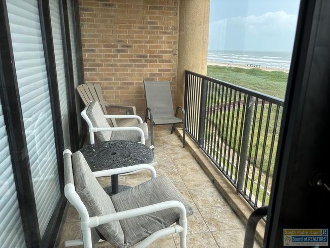 407 - 110 Padre Blvd, Condo with 2 bedrooms, 2 bathrooms and null parking in South Padre Island TX | Image 5