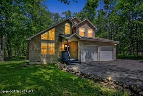 125 Cardinal Ln, Pocono Lake, PA, 18347-7715 | Card Image
