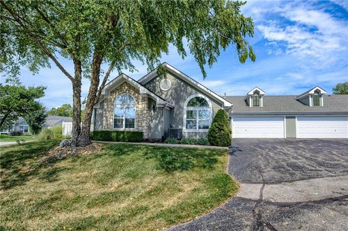 7137 Meadow View St, Shawnee, KS, 66227-5504 | Card Image