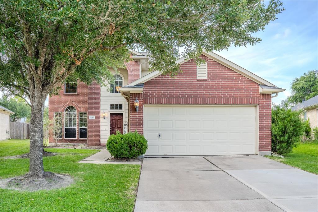 Meadow Springs Dr, Pearland, TX 77584