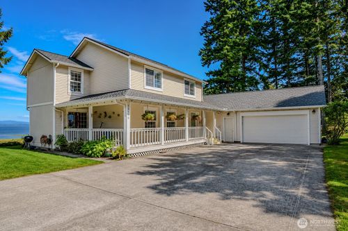 29720 Sandridge Rd, Ocean Park, WA, 98640-4911 | Card Image