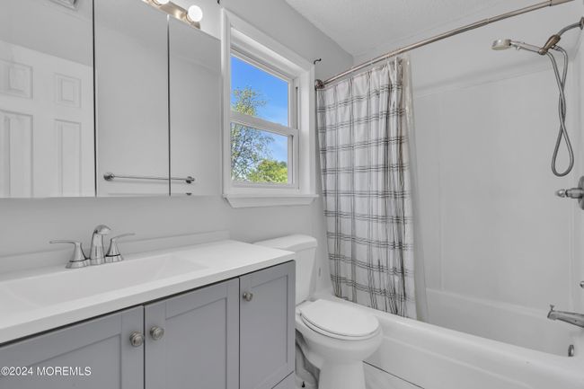19 S Seas Ct, Condo with 2 bedrooms, 2 bathrooms and null parking in Barnegat NJ | Image 21