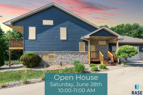 212 N Fairway Dr, Brandon, SD, 57005-6658 | Card Image