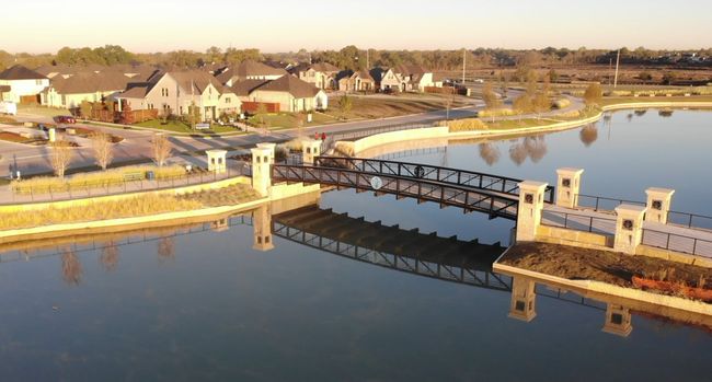 Pedestrian Bridge | Image 29