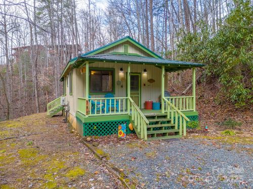 180 Valley Ln, Bryson City, NC, 28713 | Card Image
