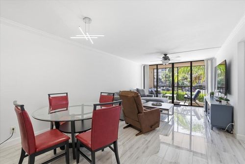 205-16 Royal Palm Way, Boca Raton, FL, 33432-8757 | Card Image
